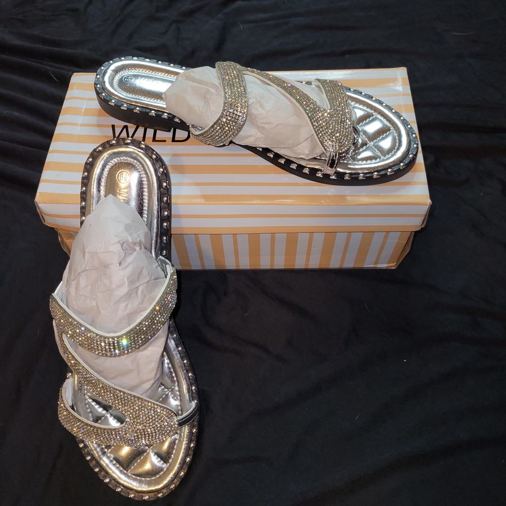 Wild Diva Lounge Silver Hologram PU  Women's Sandals Size 8.5